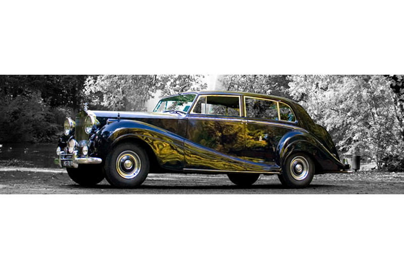 Rolls-Rocys-Silver-Wraith-RB-Zijaanzicht